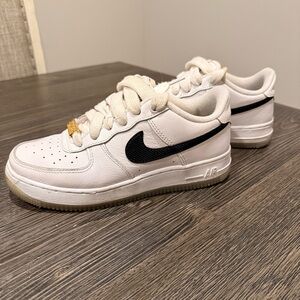 Nike Air Force 1 Low "Bronx Origins" 40th Anniversary Sneakers Size 5.5Y / 7.5W